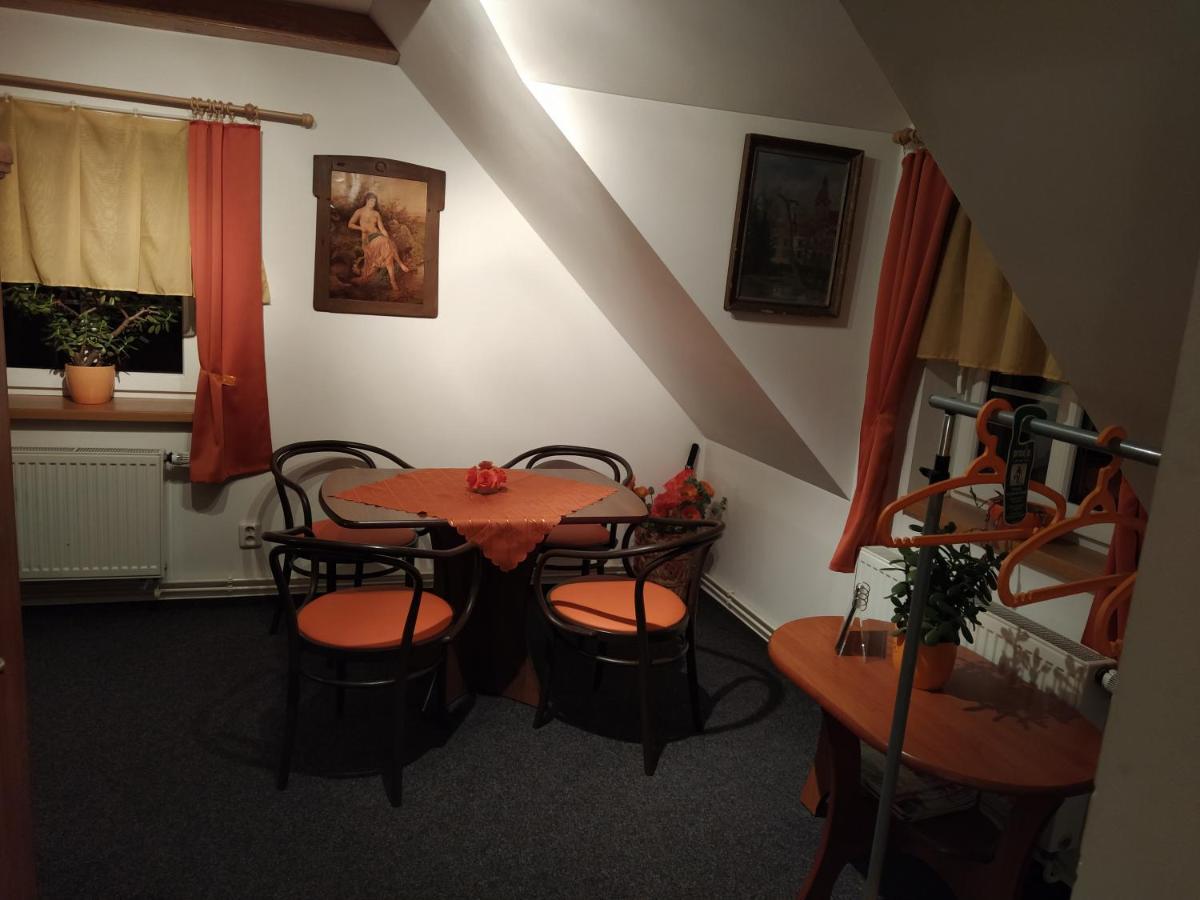 Penzion V Chaloupce Rychnov nad Kneznou Exterior photo